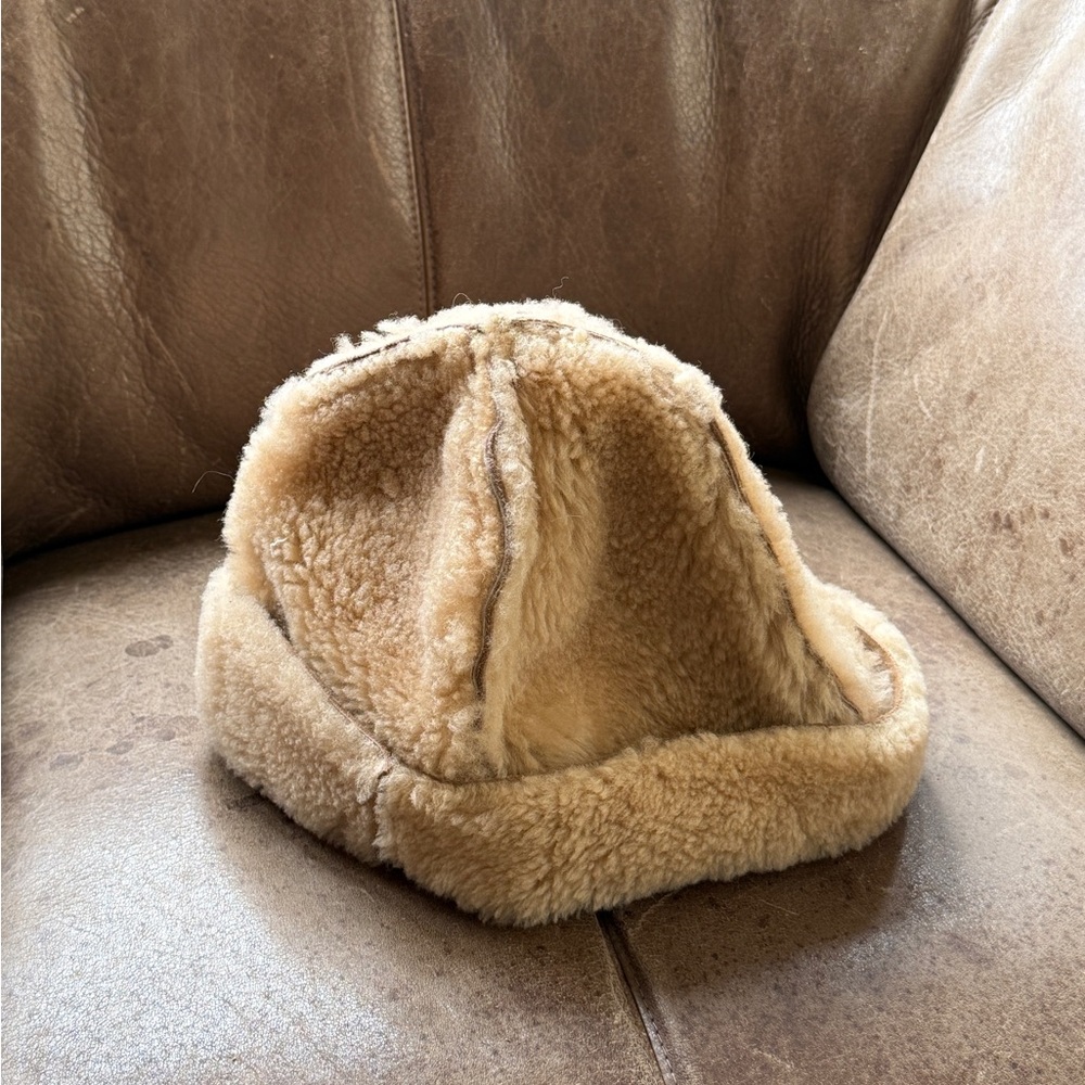 Cozy Shearling Bucket Hat in Camel